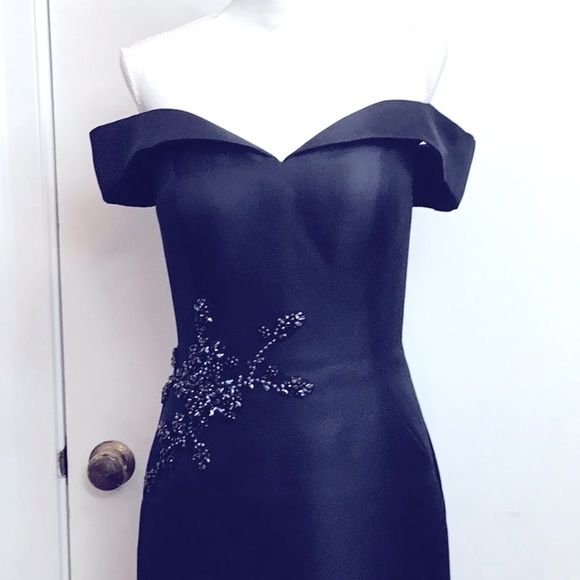 GORGEOUS!  Marsoni gown. - Picture 4 of 9